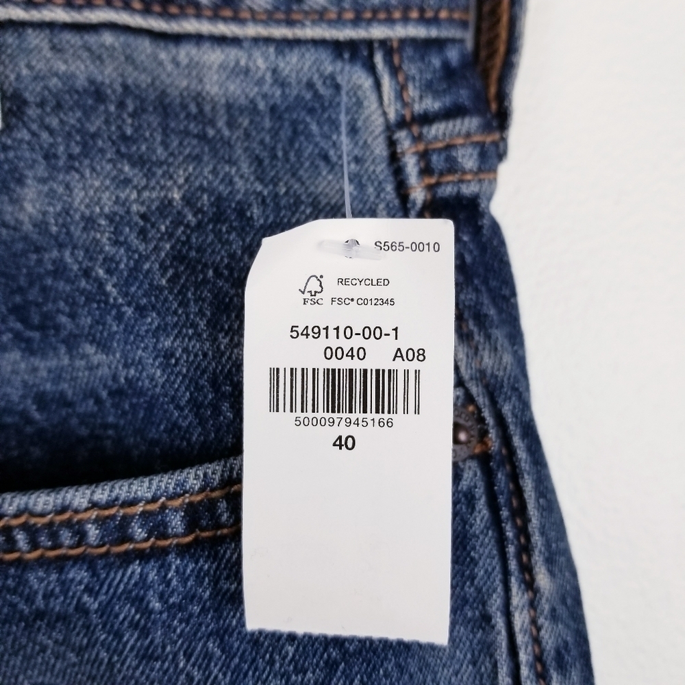 Old Navy #549110 Slim Built-In Flex Distressed Denim Jean Shorts NWT - Picture 4 of 14